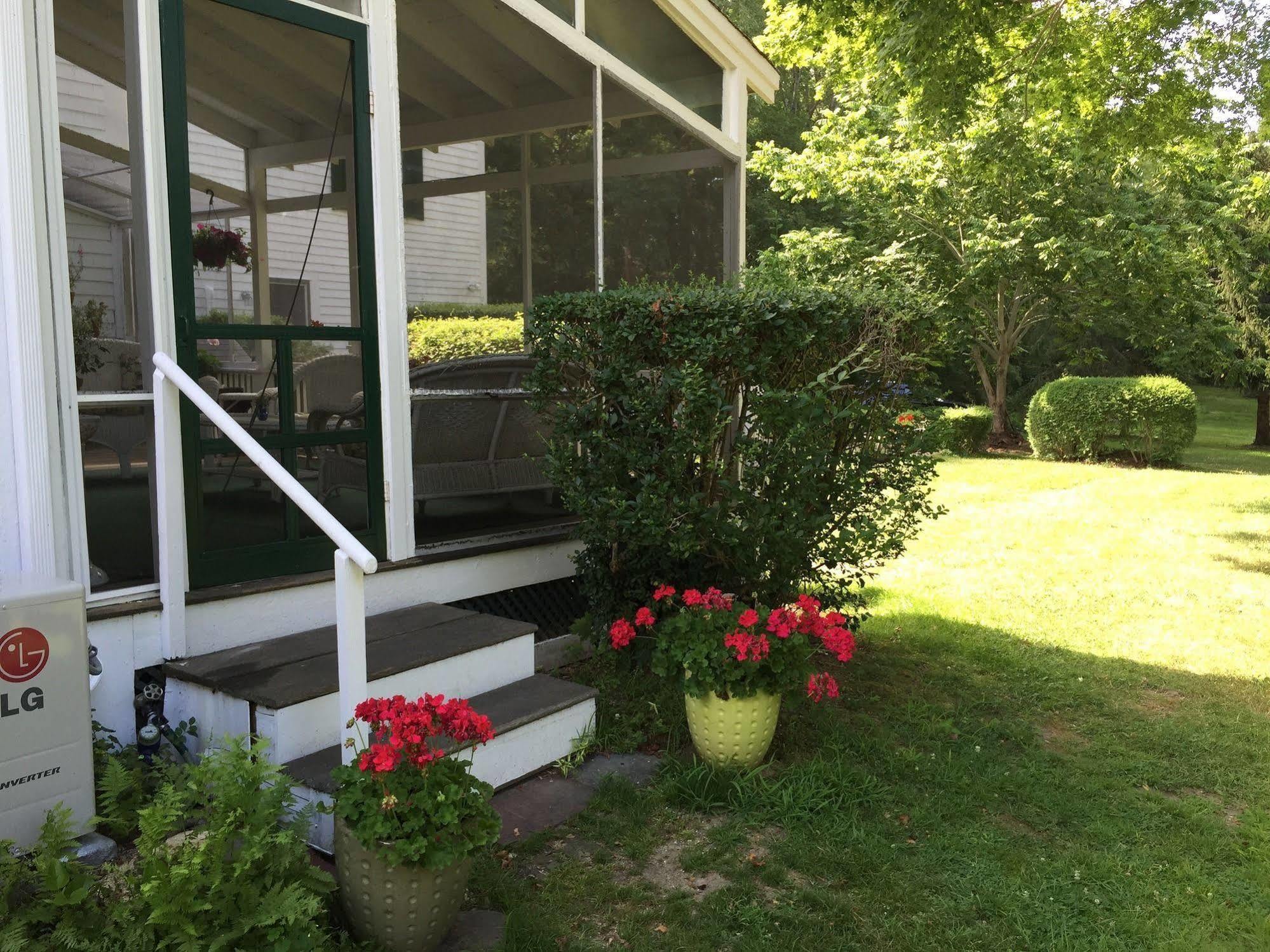 Yarmouth Port Village Inn المظهر الخارجي الصورة